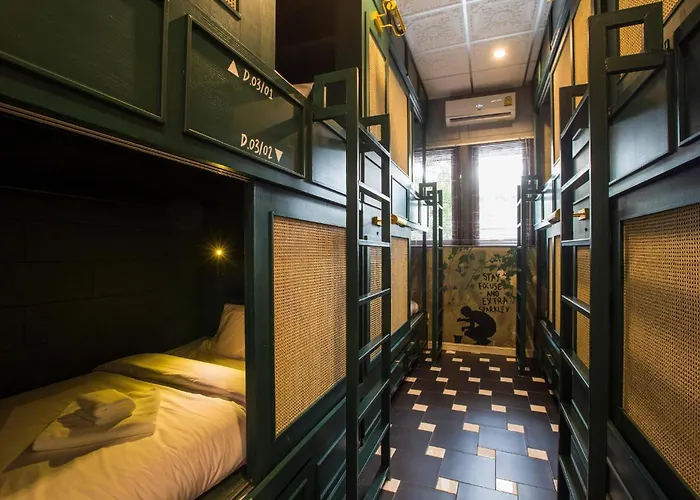 Azure Hostel Bangkok